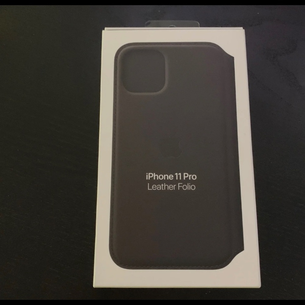 Apple iPhone 11 Pro Leather Folio Case